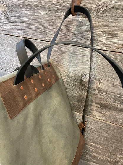 Frontier Rucksack - Pebbled Brown/Moss