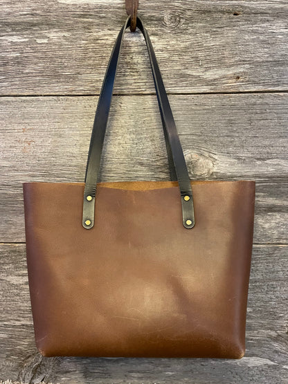 Wanderer Tote Bag- Medium